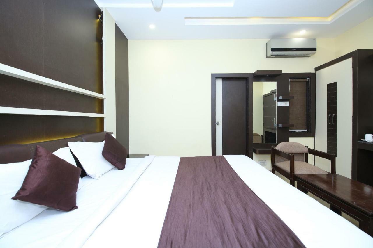 Hotel Rahul Jabalpur Eksteriør bilde