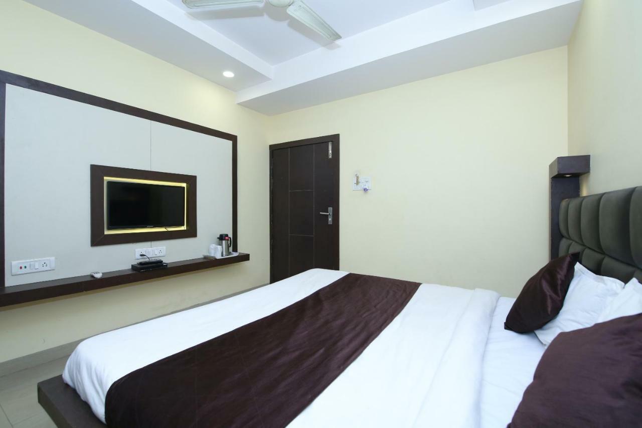 Hotel Rahul Jabalpur Eksteriør bilde