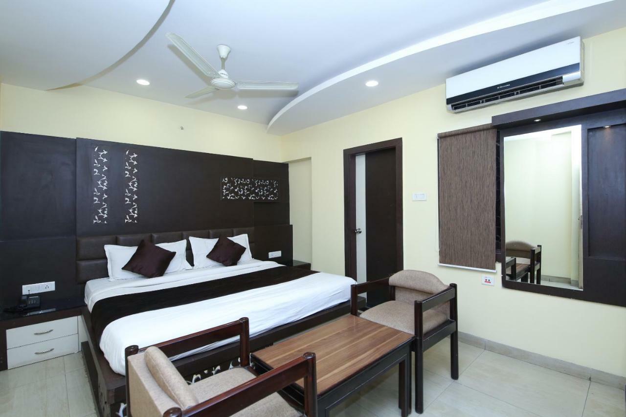 Hotel Rahul Jabalpur Eksteriør bilde