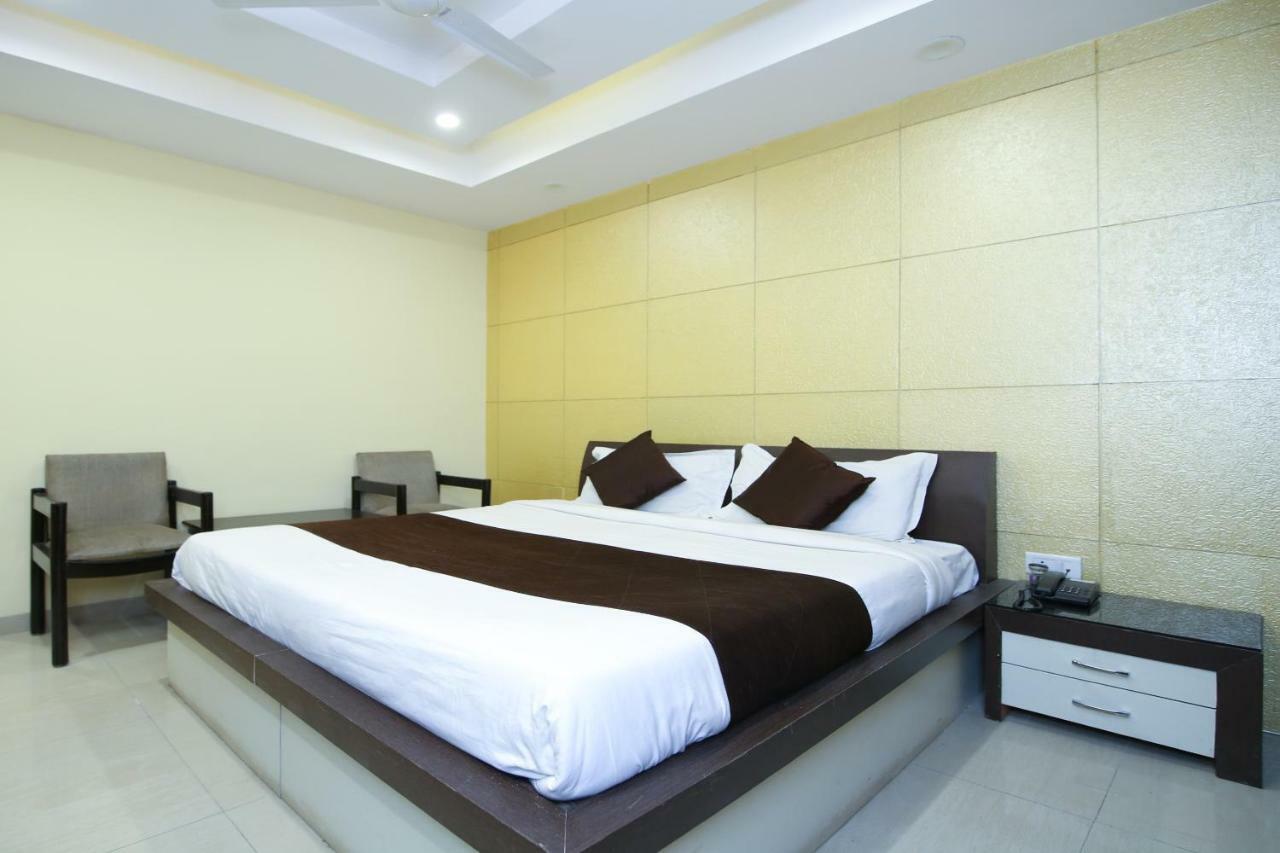 Hotel Rahul Jabalpur Eksteriør bilde